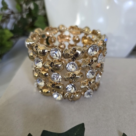 Statement Gold Stretch Bracelet Skulls and Cubic Zirconia - Picture 3 of 9